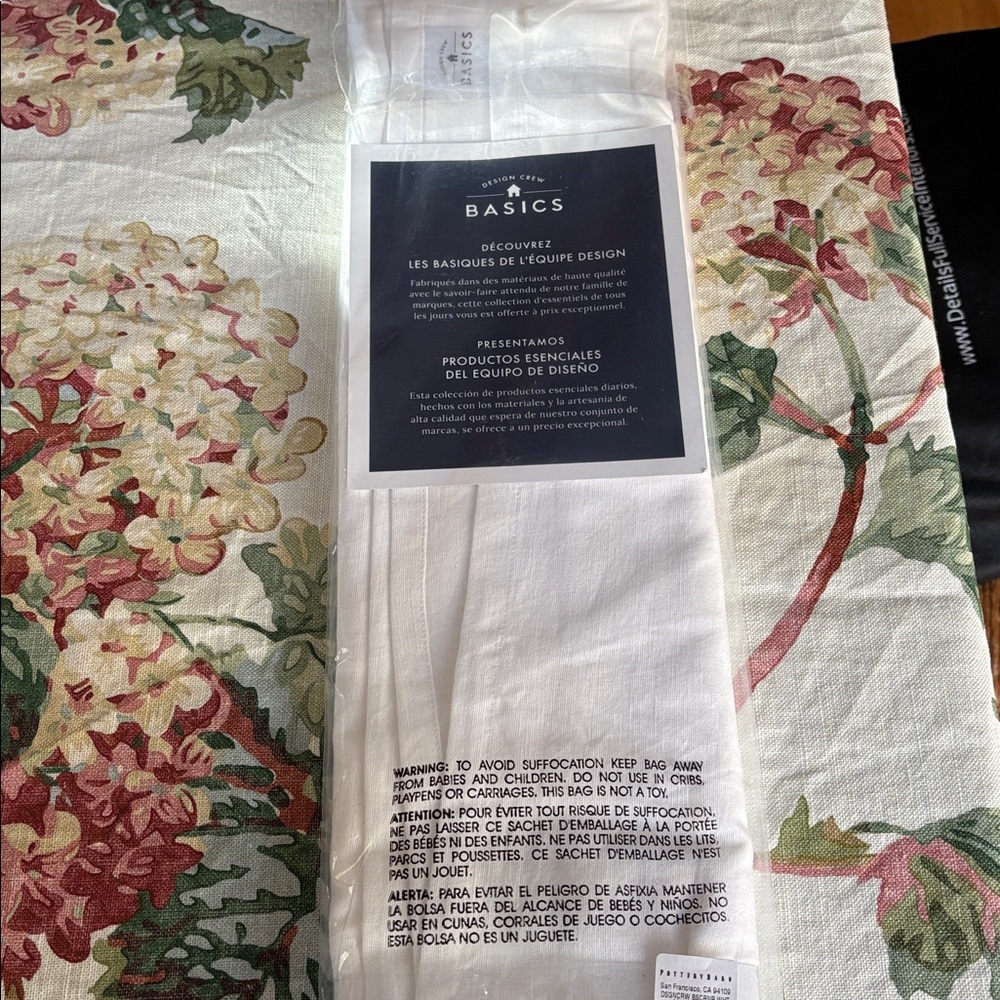 Pottery Barn Basics table runner